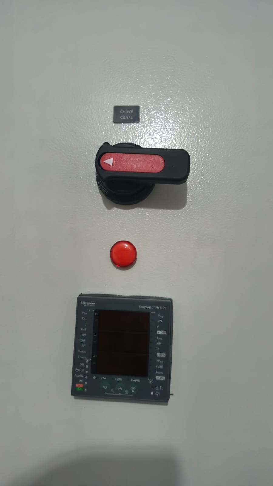Comando e instrumento de painel elétrico Moonteq